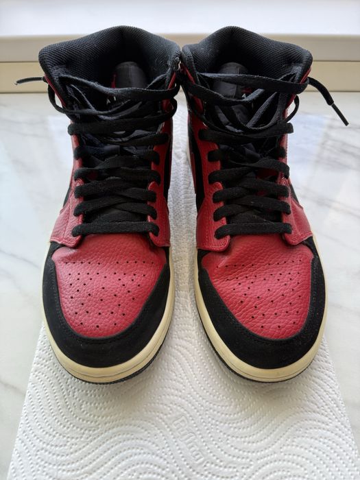Nike Air Jordan 1 Mid / 44