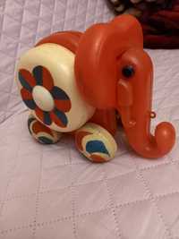 Jucărie veche românească elefant plastic pe roti