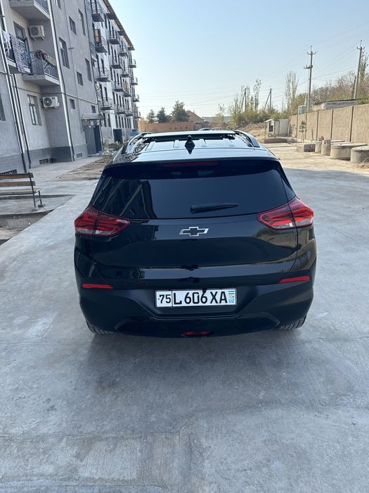 Treker REDLAYN ENG FUL PAZITSA 282 mln salonda
