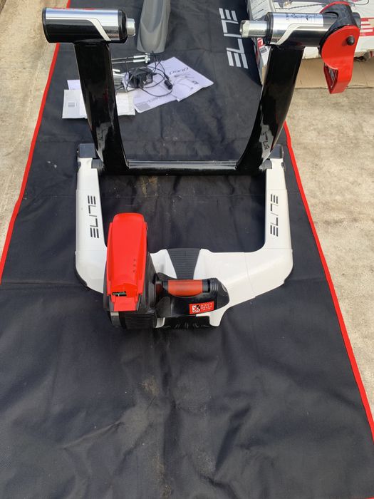 Elite вело тренажор