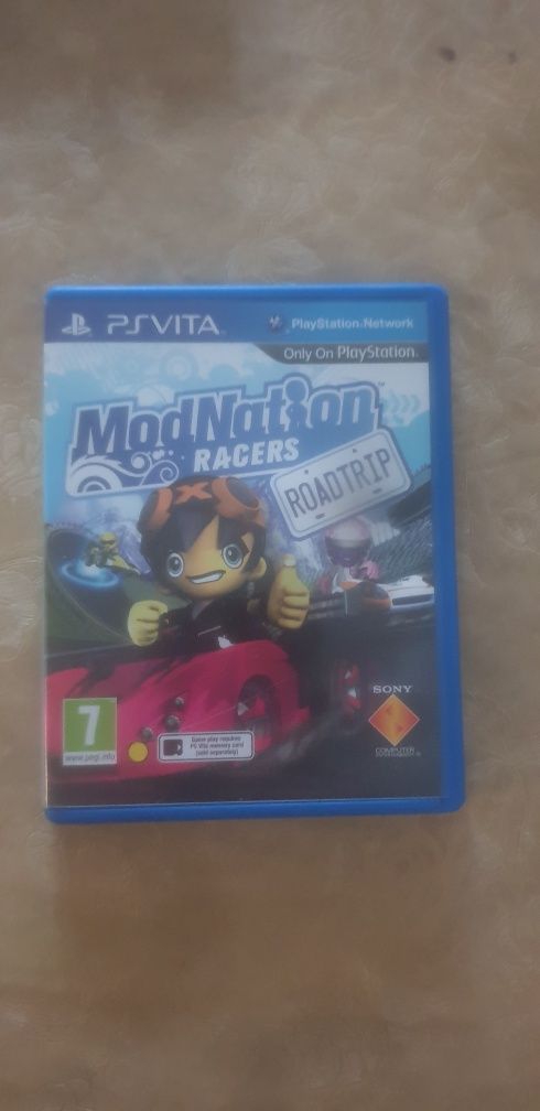 2 броя игри за psvita