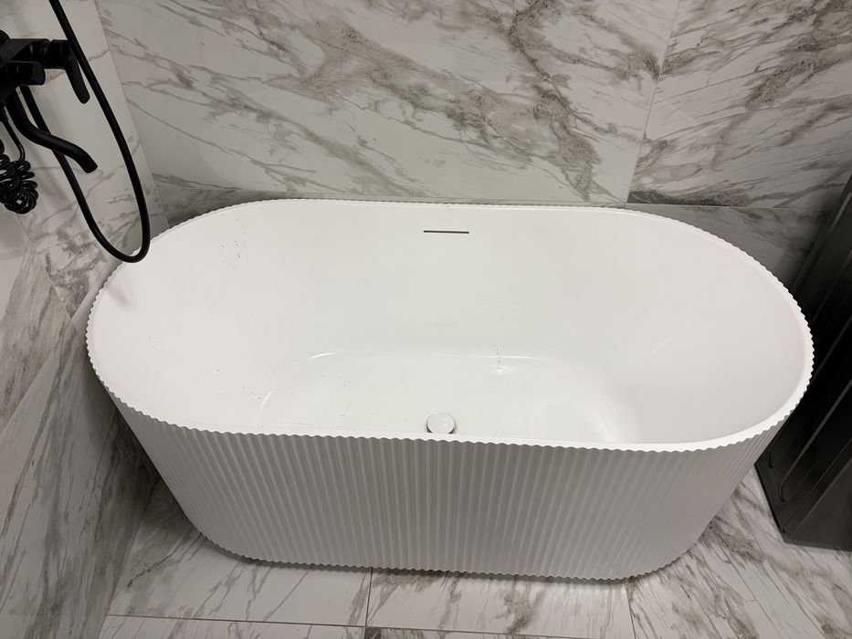 Cada baie freestanding