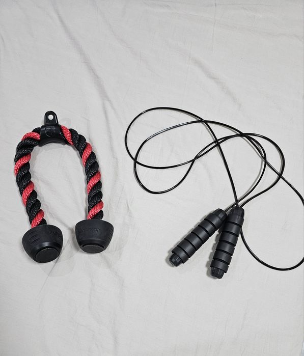 Канат для трицепса и скакалка