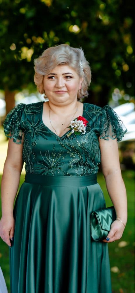 Vand rochita de soacra mica!