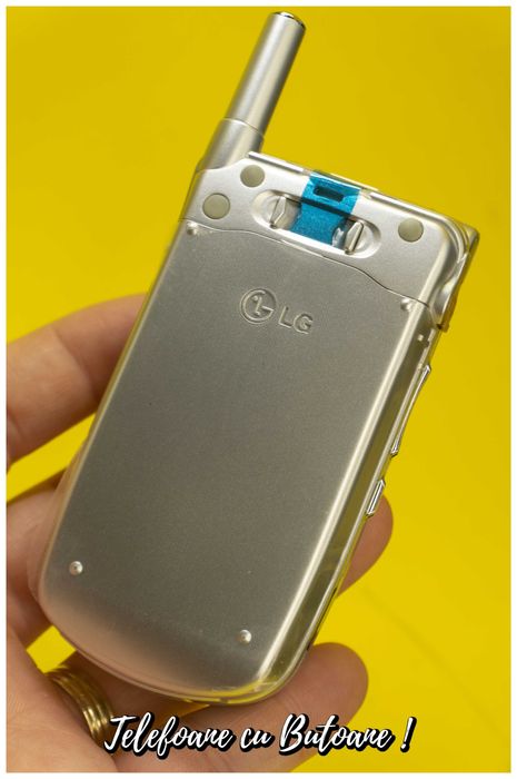 LG U8120 3G - Telefon cu clapeta ( nu Nokia Motorola Samsung )