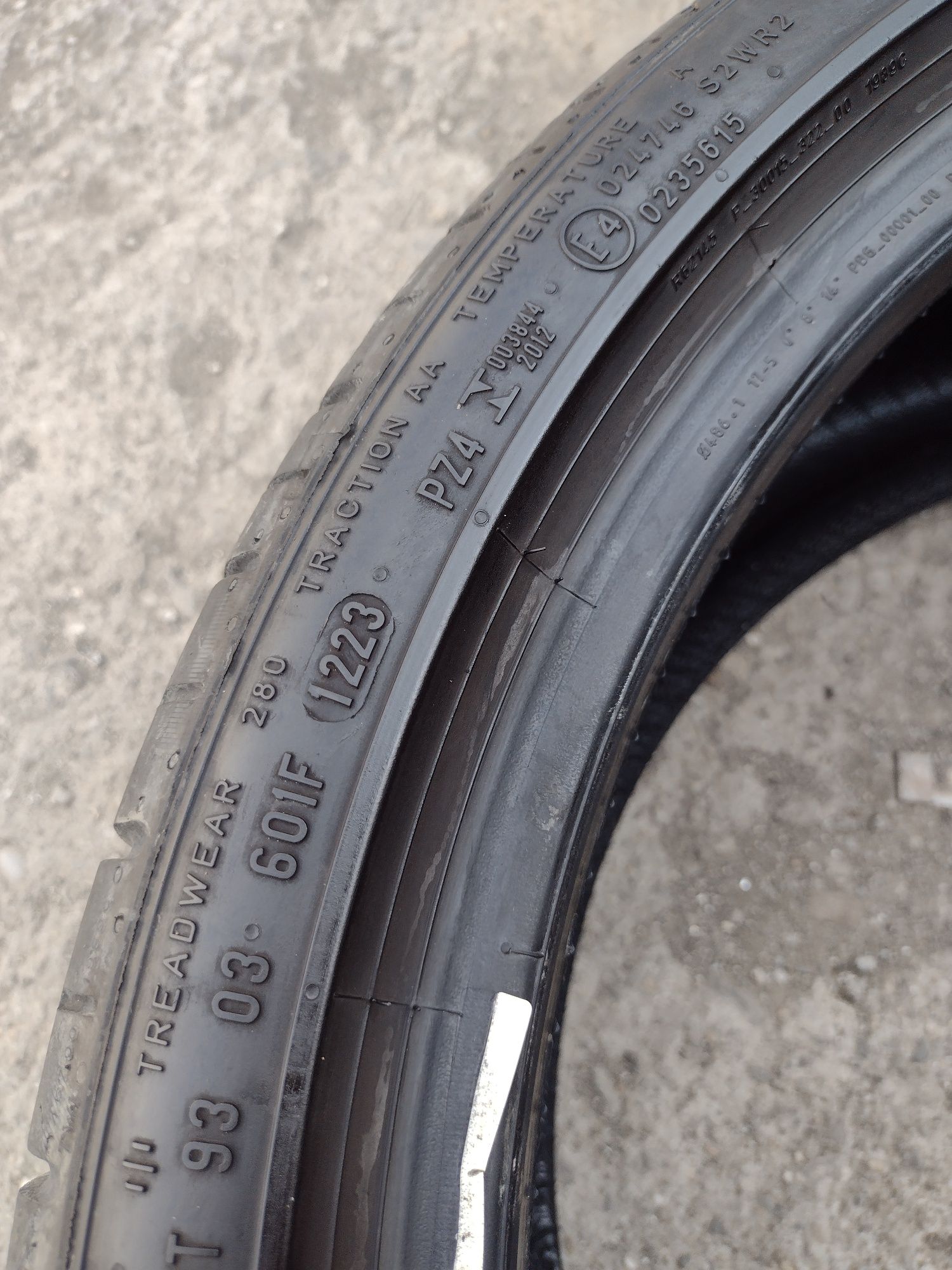 Спорт пакет 285/30/19+255/35/19 Pirelli P Zero MO dot3223