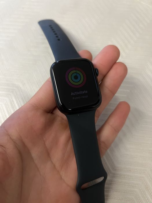 Vand Apple Watch seria 9 45mm GPS