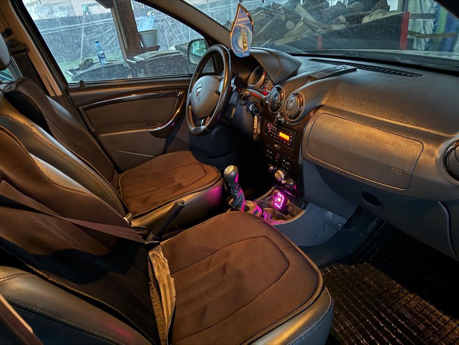 Vand Dacia Duster 2010