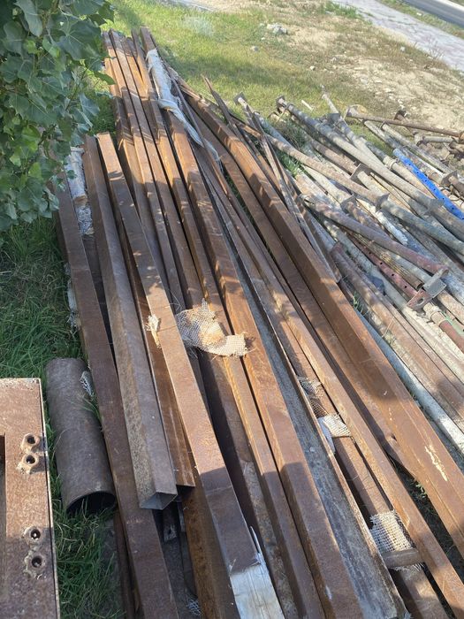 Металлы 6 метр продается 80х80 , 50х50