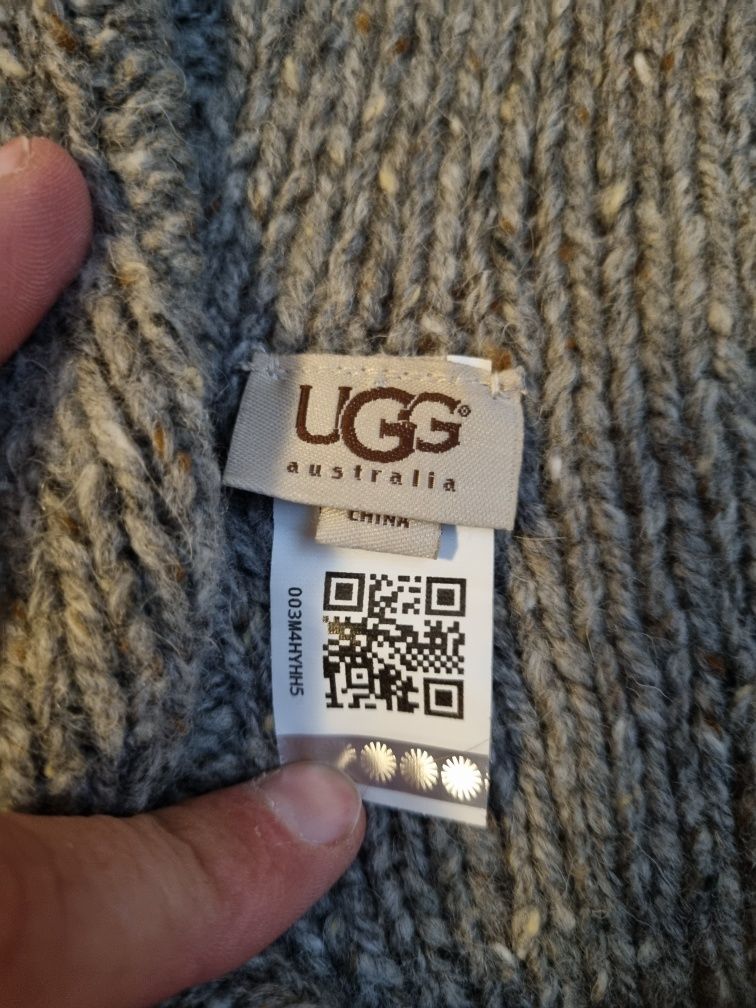 Esarfa fular UGG Australia - Lână virgina