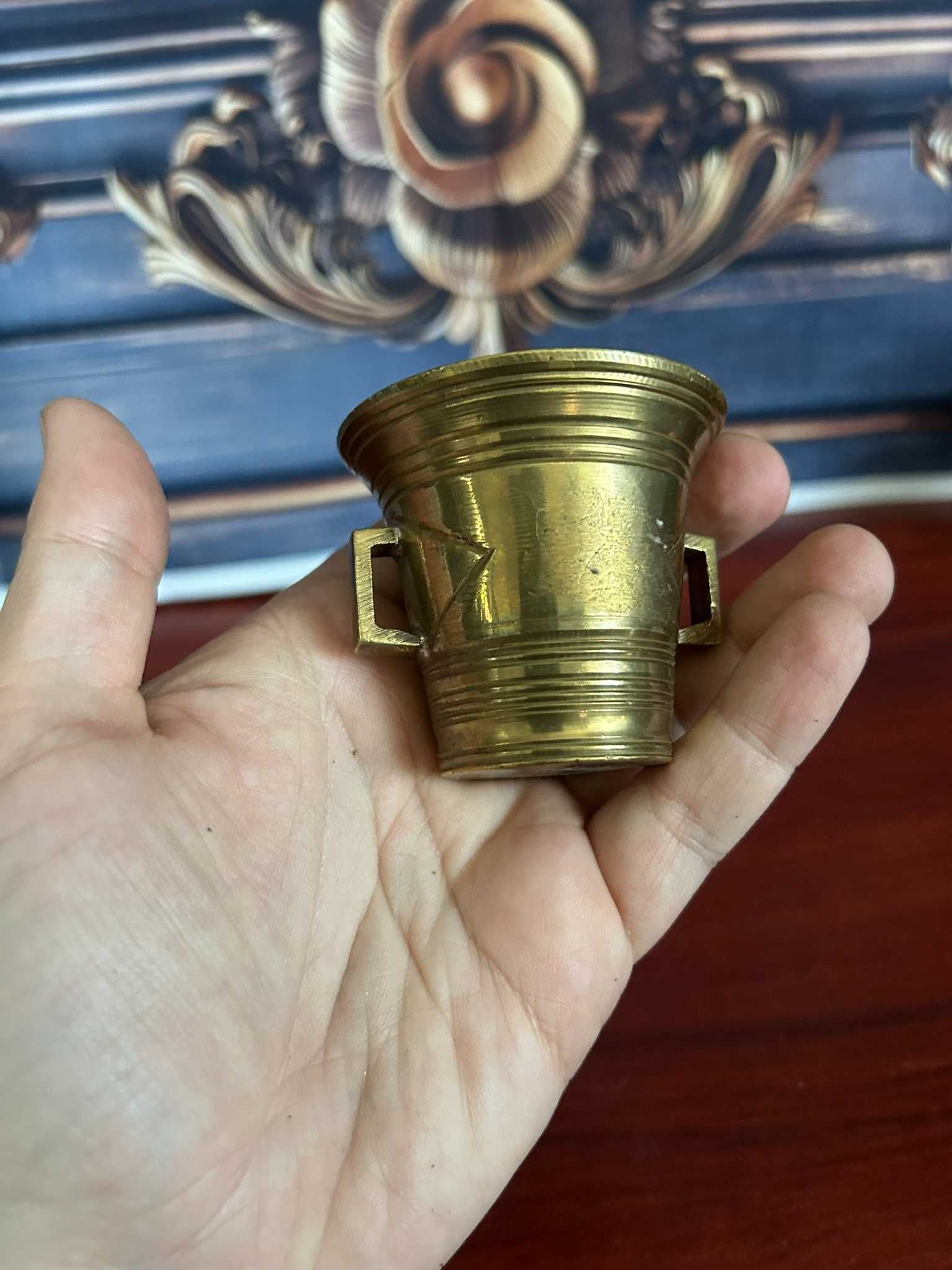 DN740 Piua mica bronz 142g 5-6cm diametru 5,5h