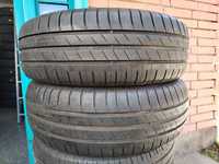 Продавам 2 летни гуми 185/65/15 Goodyear