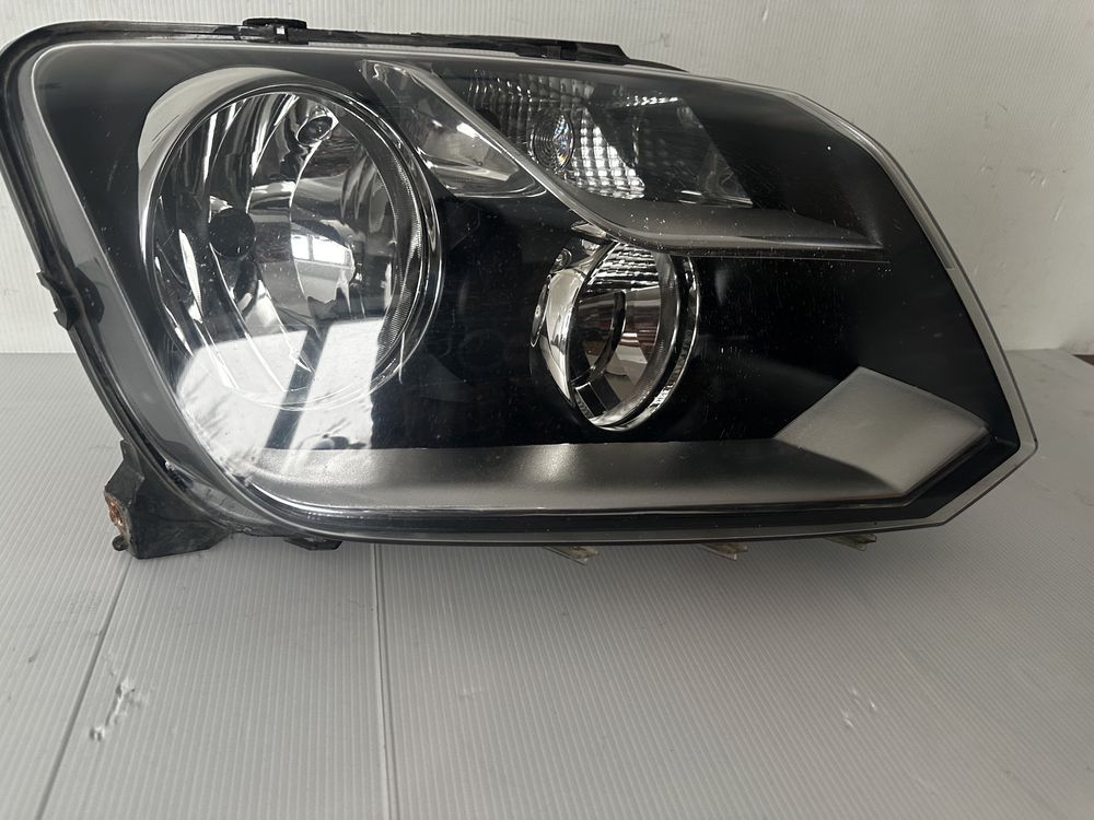 Vand far halogen dreapta VW Amarok