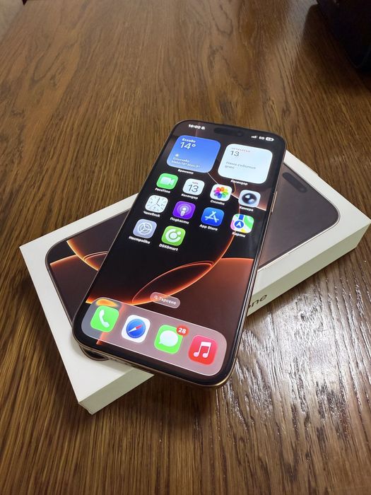Продавам Iphone 16 Pro Max Desert Titanium