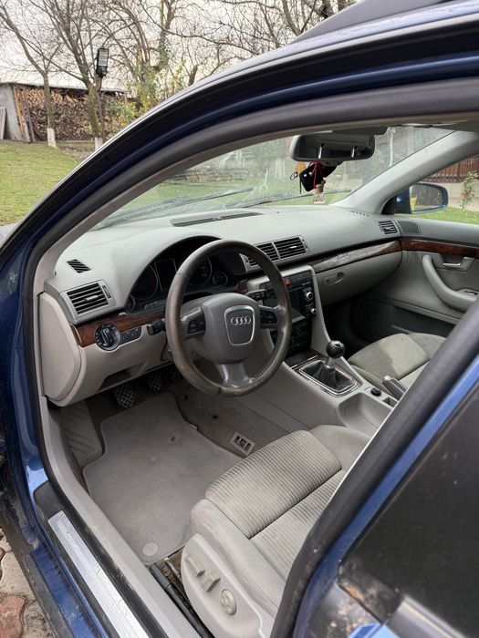 Vand audi a4 b7 2.0 140 cai