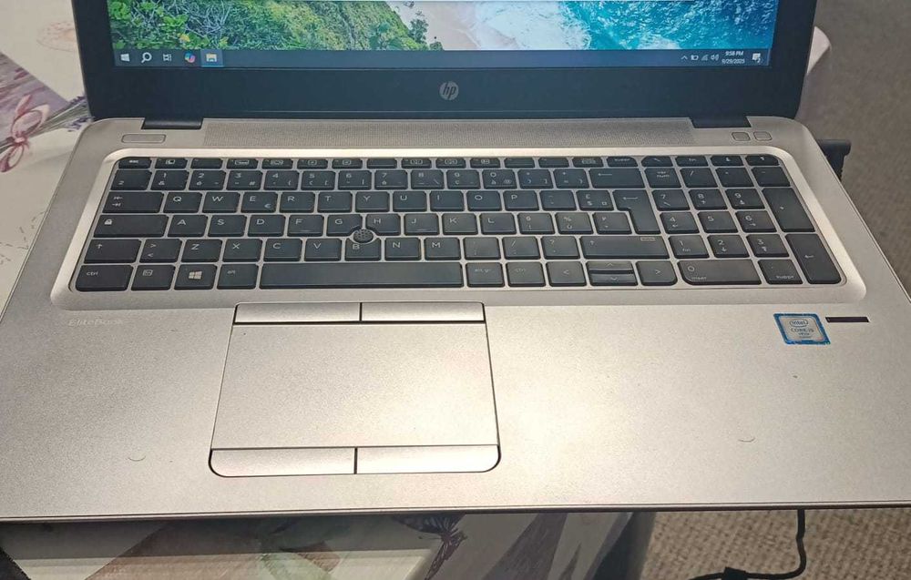 Laptop Business HP EliteBook 850 G3 (i5 Gen 6 / 8GB RAM / SSD 256GB)