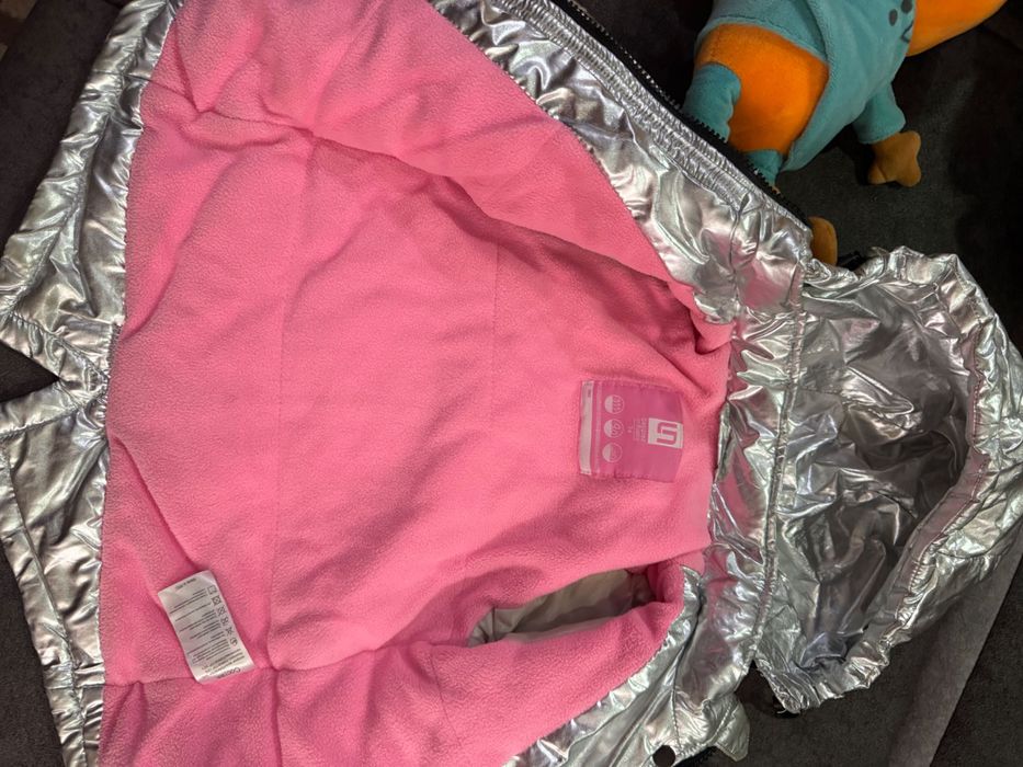 Куртка на девочку