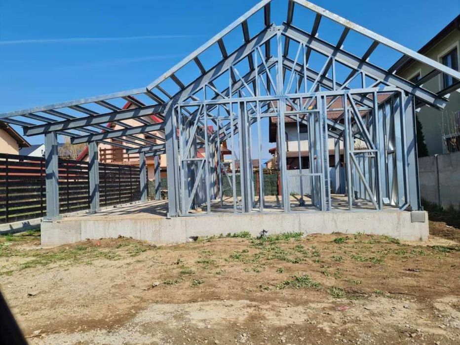 Montaj acoperis, reparatii acoperis, dulgherie, sisteme pluviale