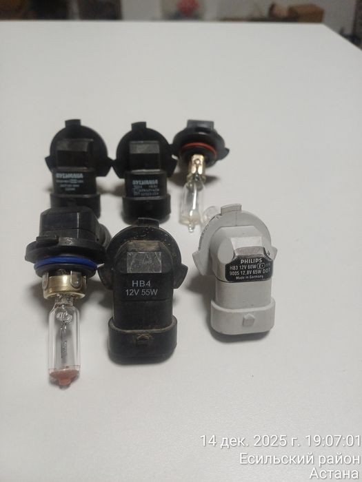 Автомобильные лампы оригинальные б/у