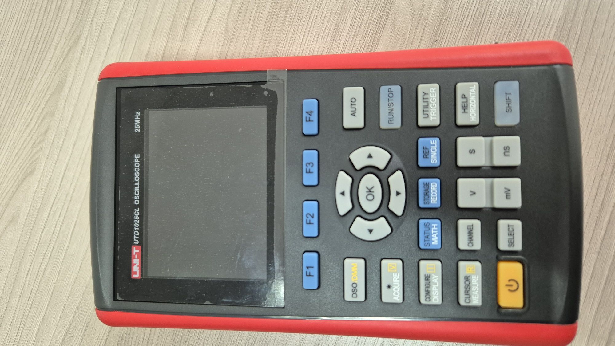Осциллограф UTD 1025CL