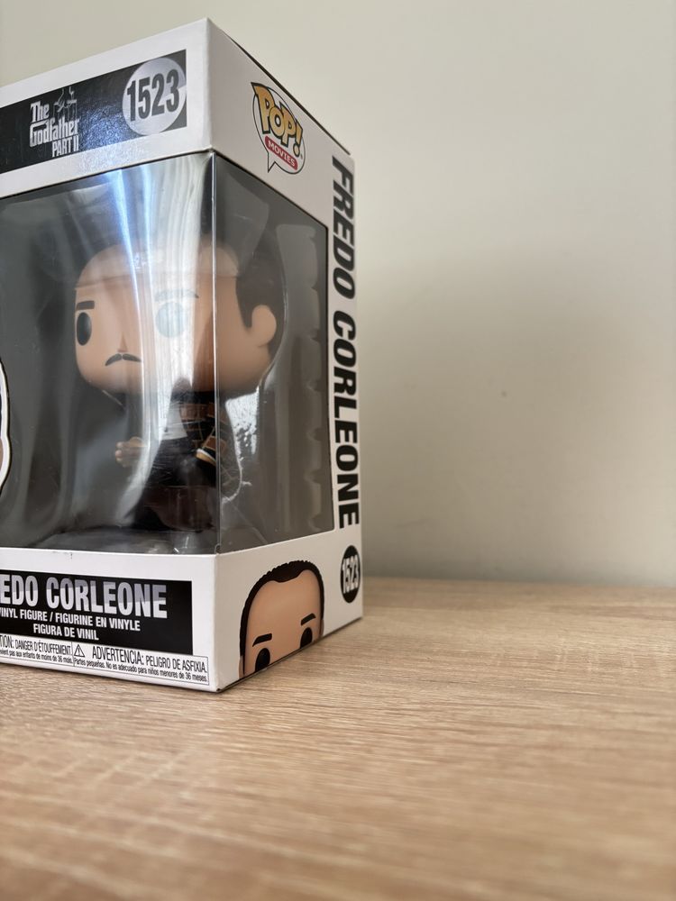 Funko pop фигурка на Fredo Corleone