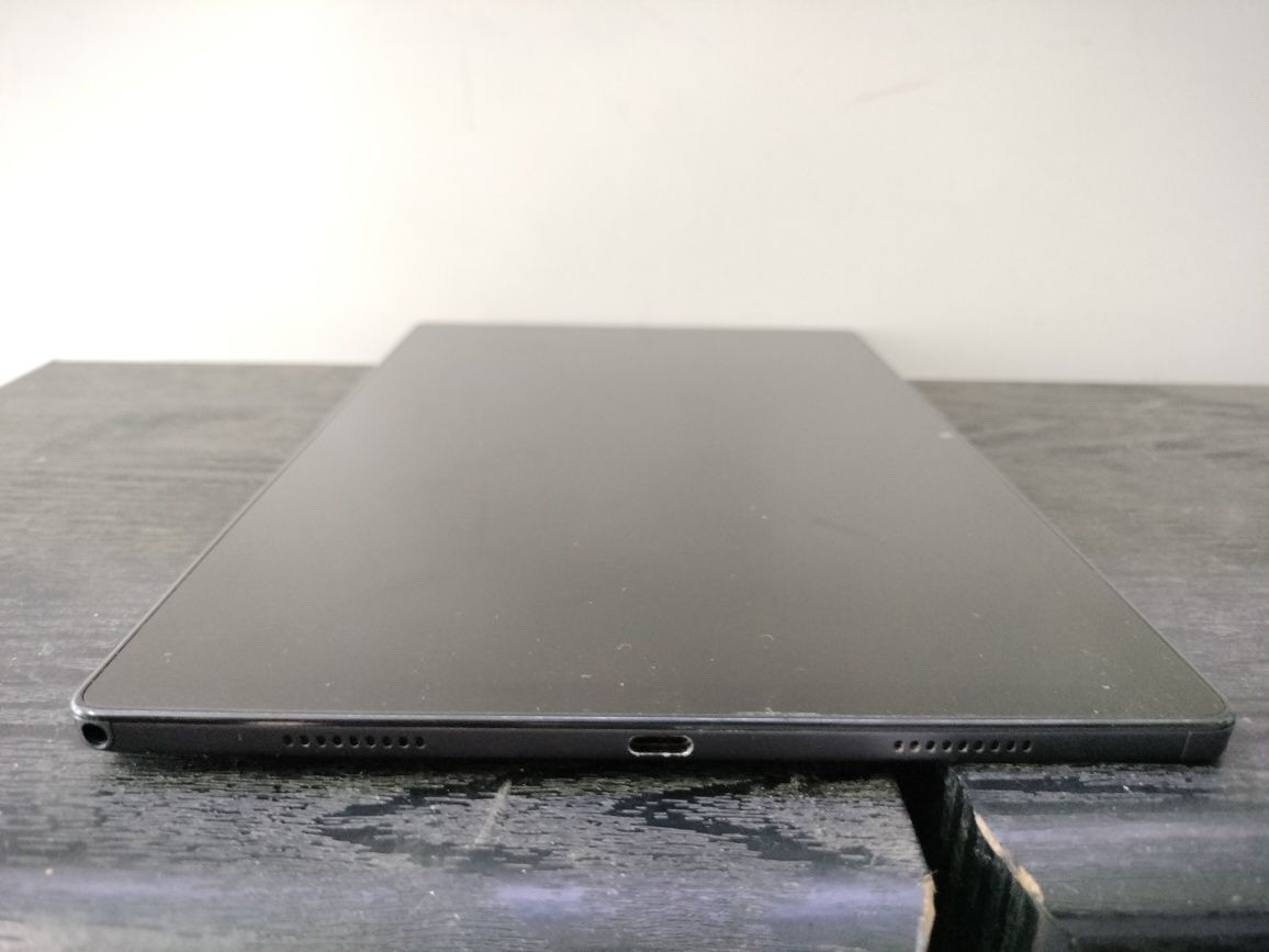 Tableta Samsung Galaxy Tab A8, 32GB, 3GB RAM, LTE 4G, Impecabila