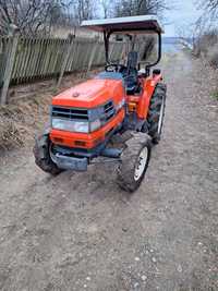 Vând Tractor Kubota GL27