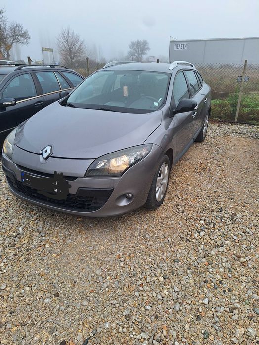 Продавам Renault megane 3 2011 1.5 dci
