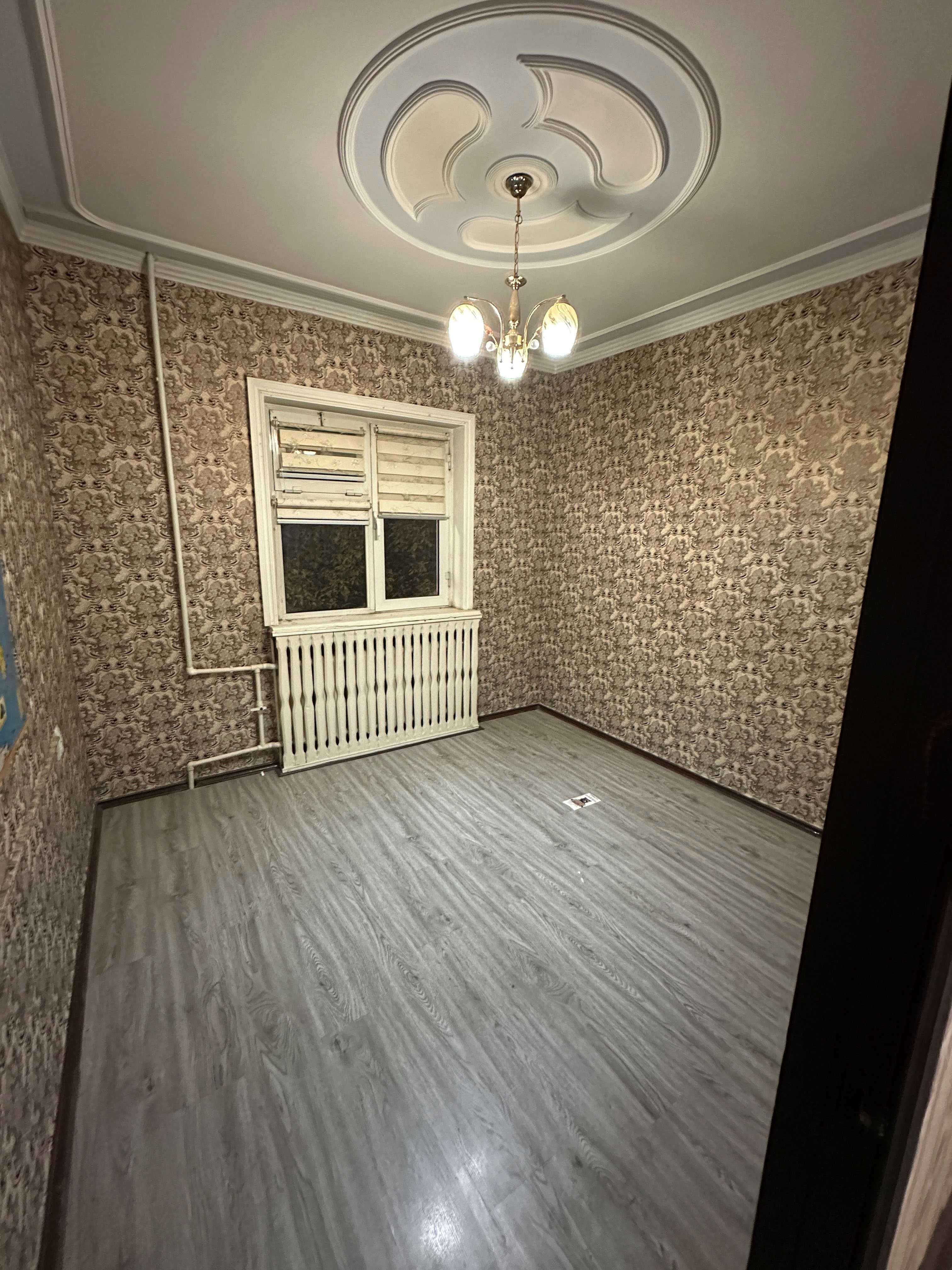 Продается квартира 3 комнаты. Массив ТТЗ-4 Диадора