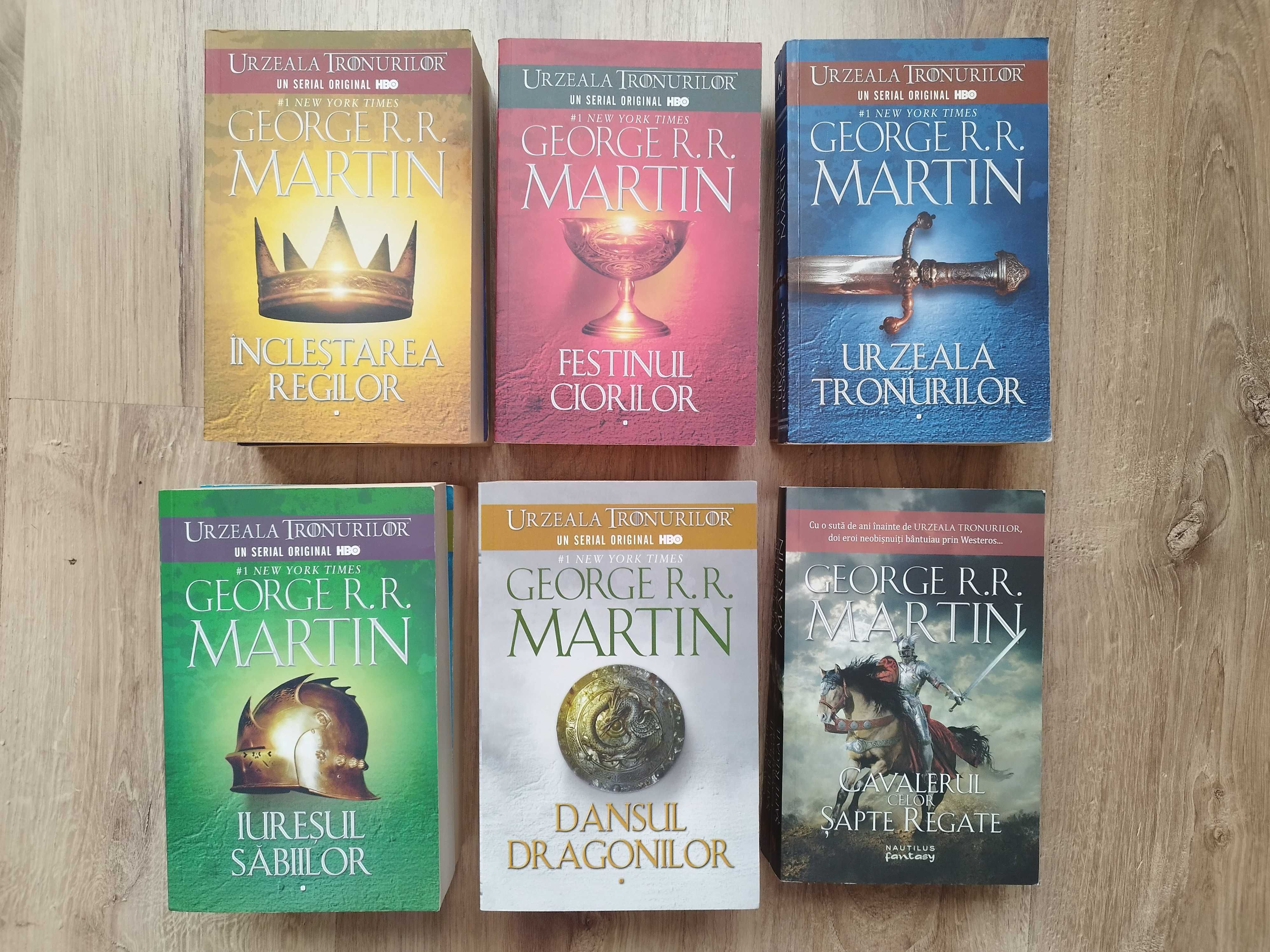 George R R Martin - seria Cantec de gheata si foc  (10 vol.+ bonus)