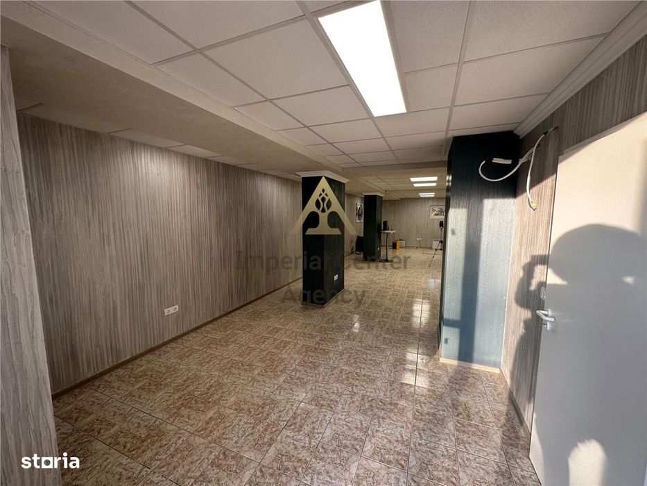 Spatiu de inchirat TCR- Carom Onesti  pentru birouri, activitati comer
