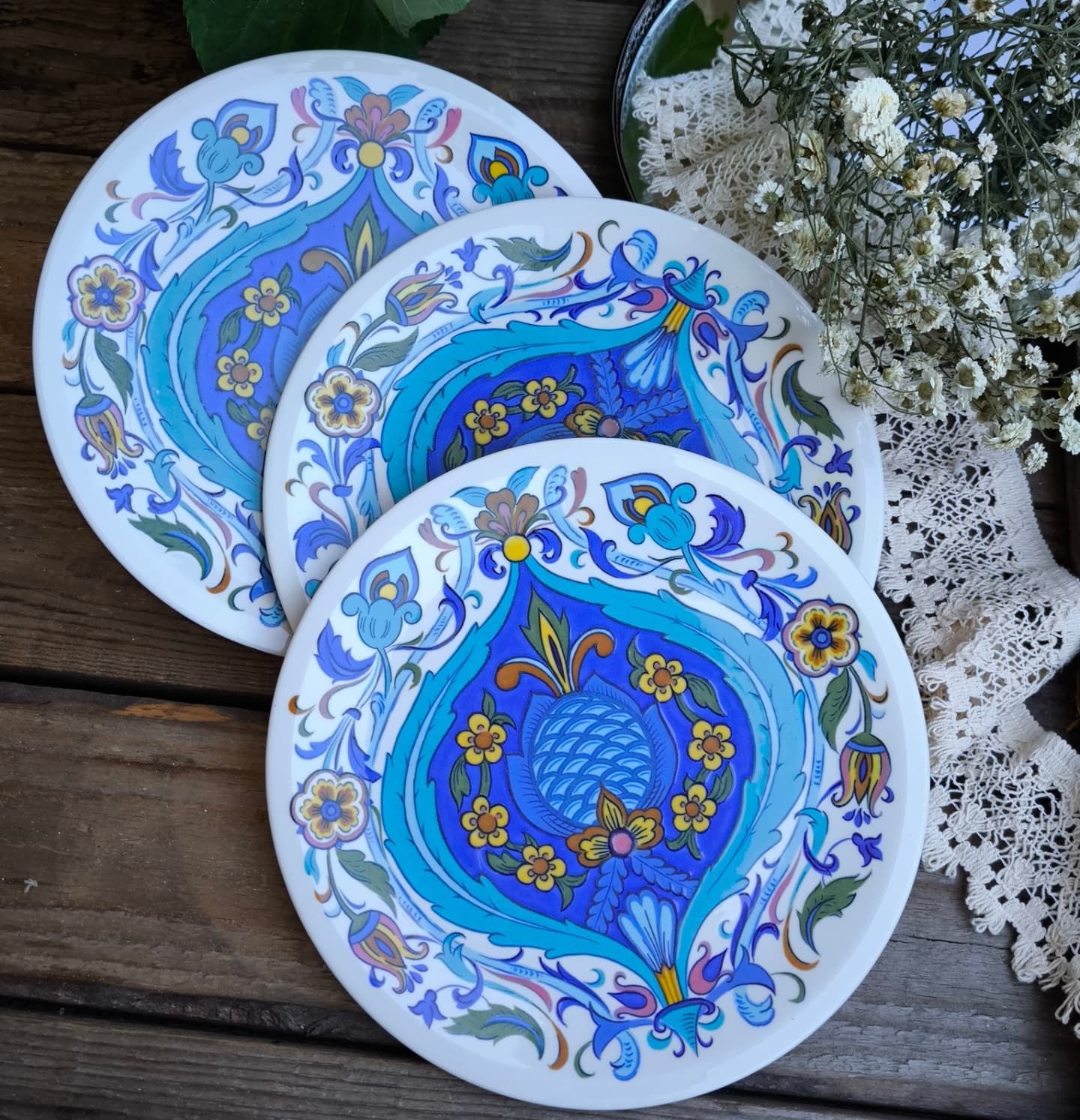 Villeroy & Boch – серия Izmir 3 броя десертни чинии