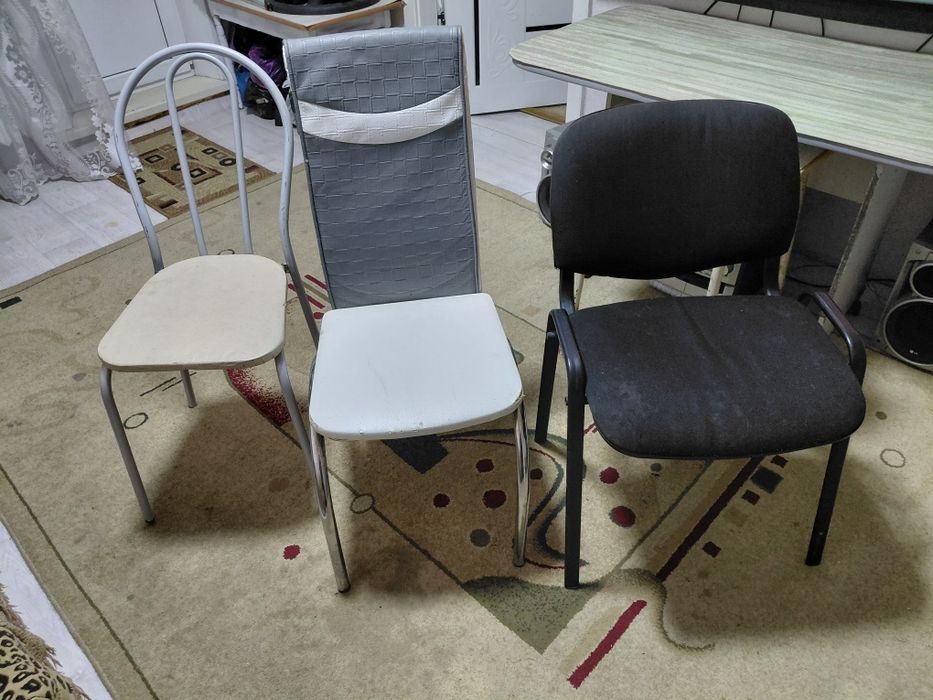 Стулья со спинкой