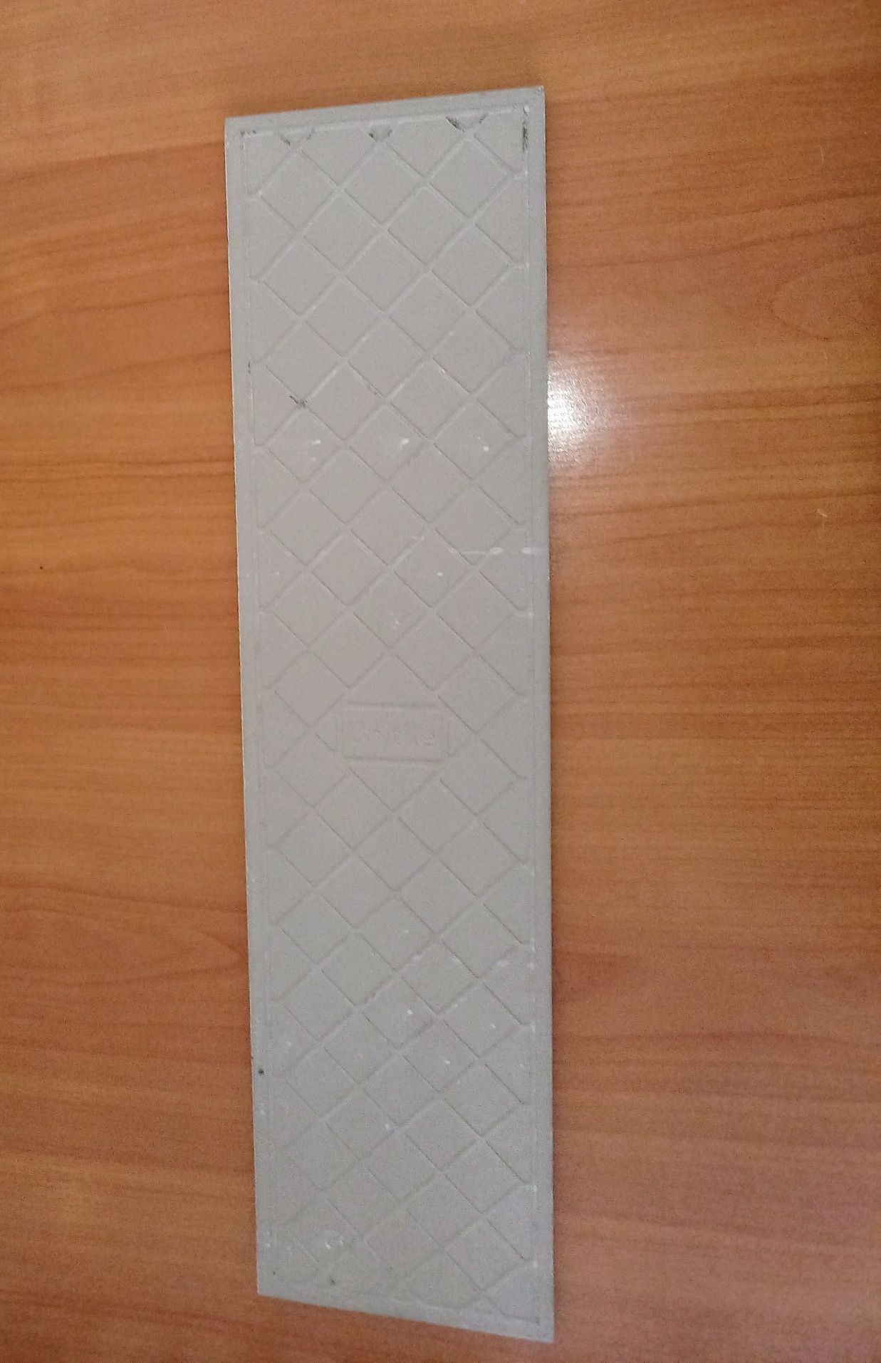 Продам плитку кафельную новую