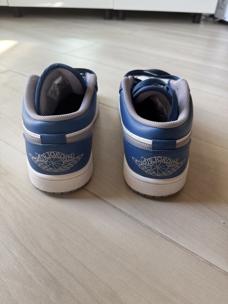 Nike Air Jordan 1 Low Размер 42,5