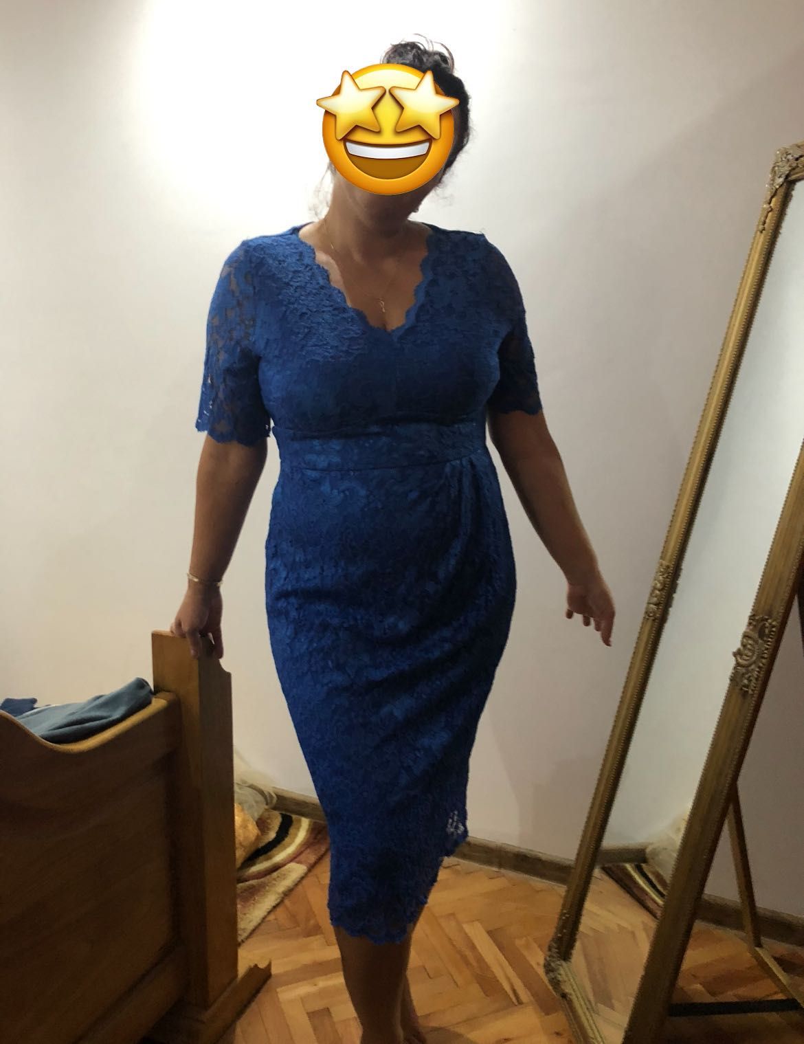 Rochie din dantelă L