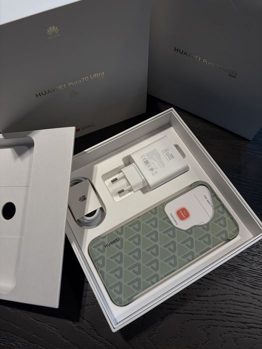 Huawei Pura 70 Ultra гаранция 2 г