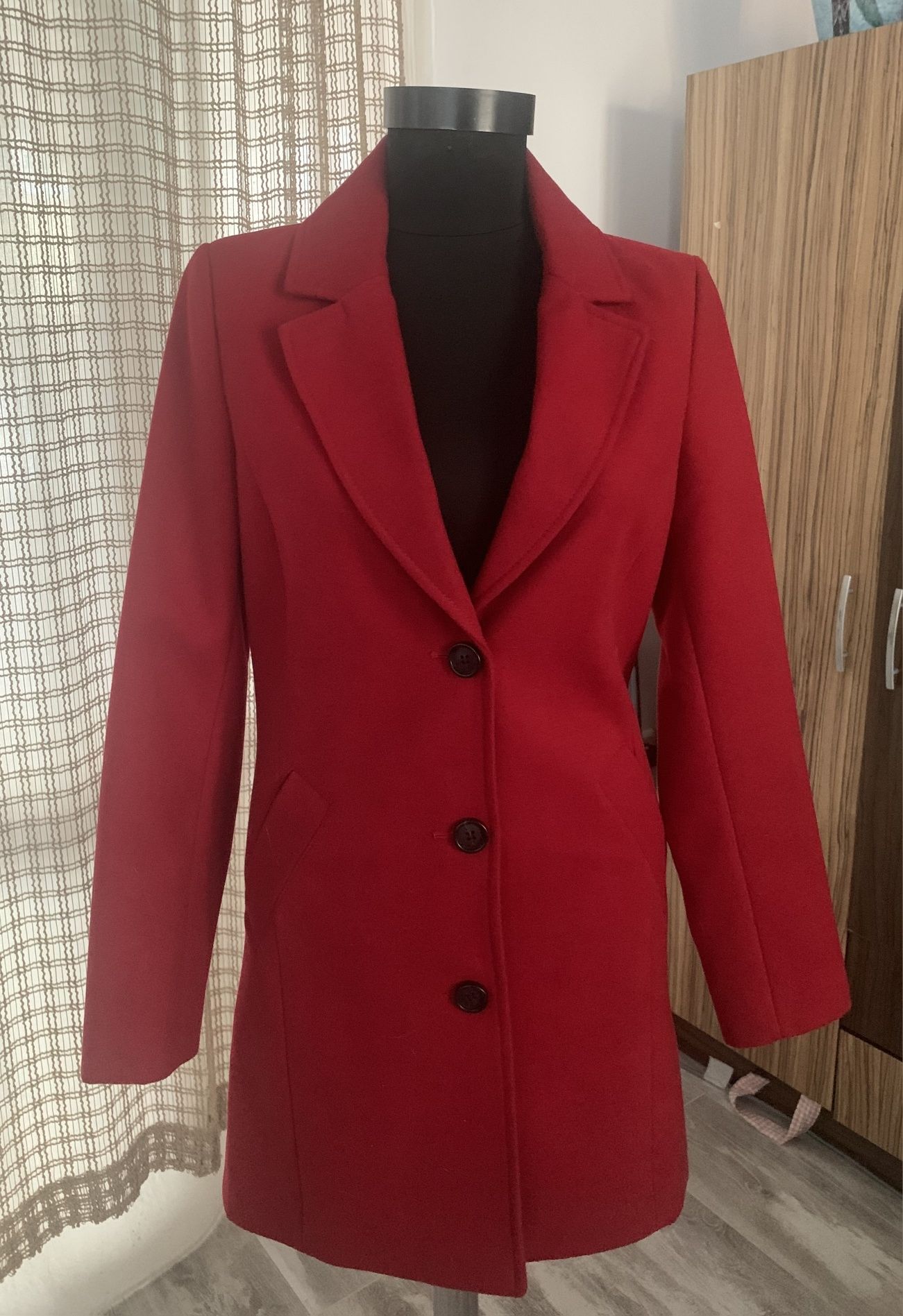 Червено палто Orsay (ново)