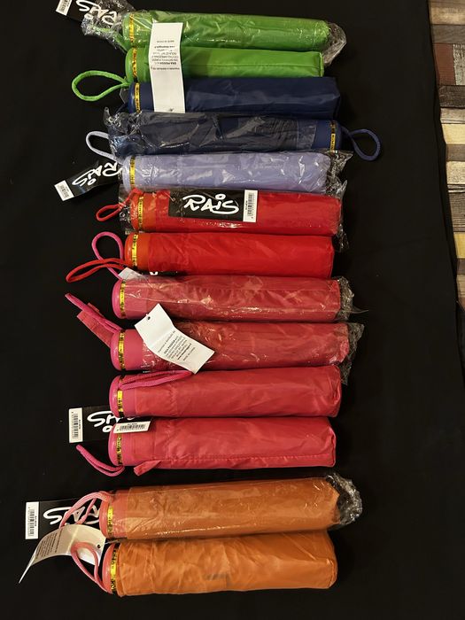 Set 13 umbrele noi doberse culori