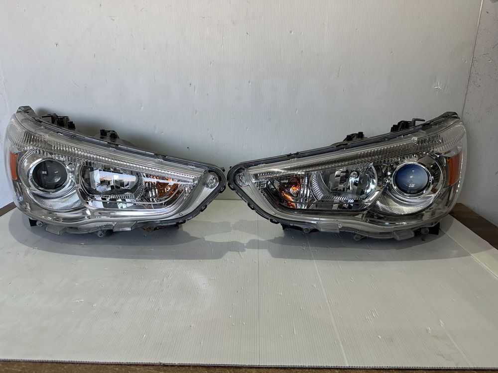 Far halogen stanga dreapta Mitsubishi ASX