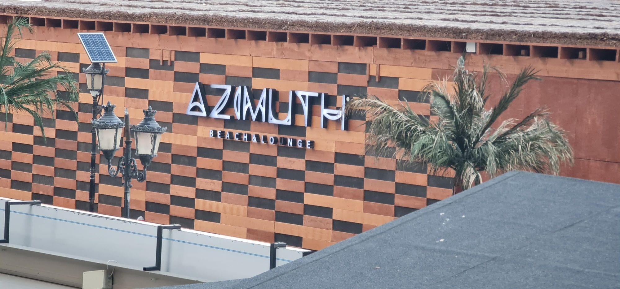 Închiriez Aprt cu 2 camere în regim hotelier în Mamaia Nord Resort B-S
