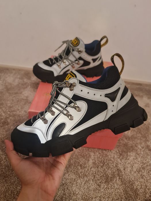 Vând - Sneakersi Gucci - Flashtrek Reflective - mărime 42