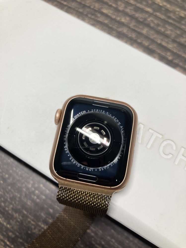 Apple Watch 5 series 40mm •Рассрочка до 1 года• Актив Маркет