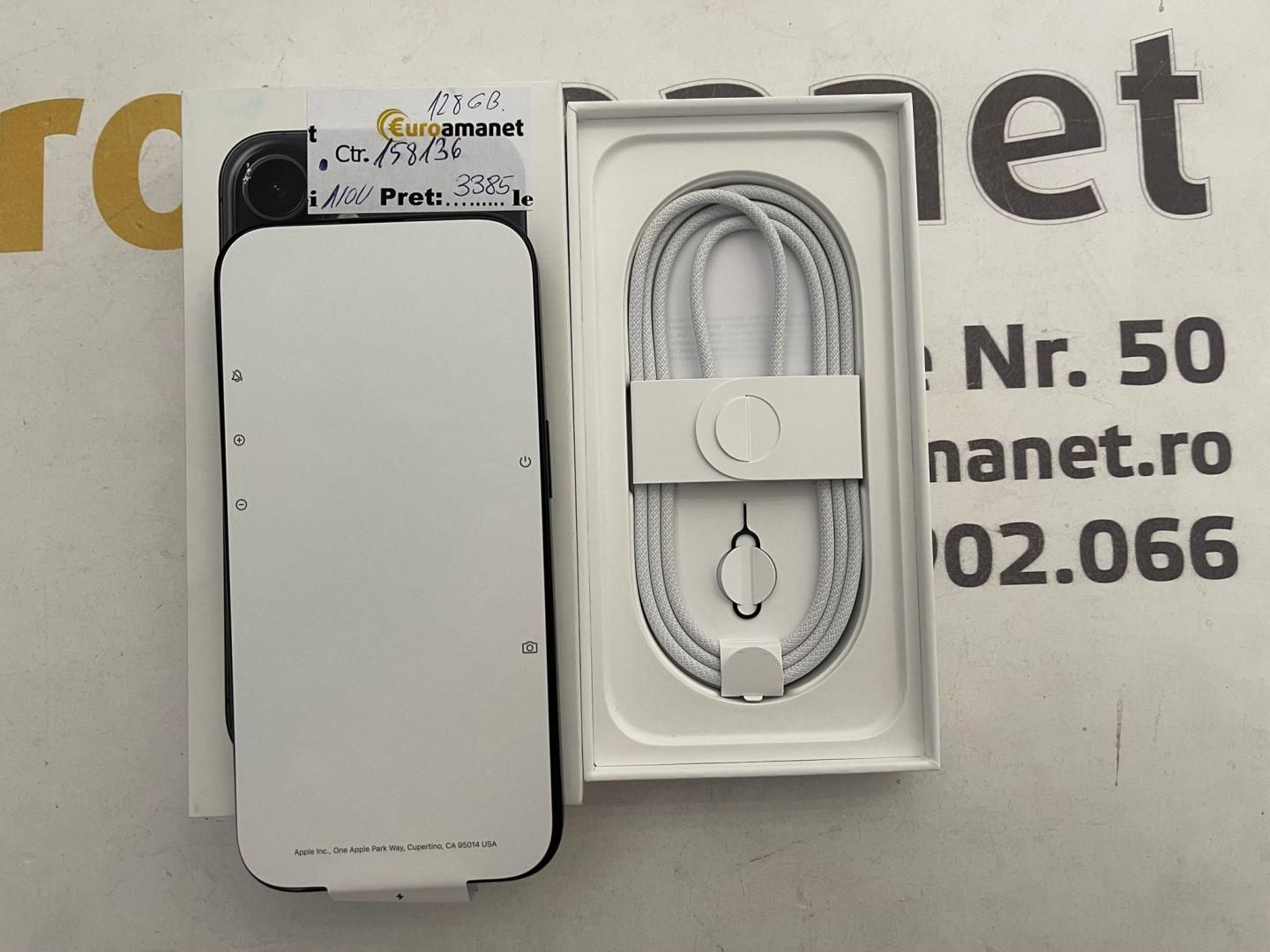 Apple iPhone 16, 128GB, 5G, Black Neactivat , Nou -A-