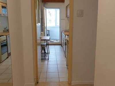 P.f. dau in chirie ap 1 camera utilat, mobilat pe B-dul. N.Titulescu