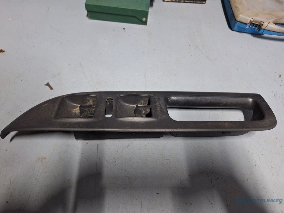 Maner interior portiera fata stanga SKODA OCTAVIA 1Z3 2004 - 20131.9 T