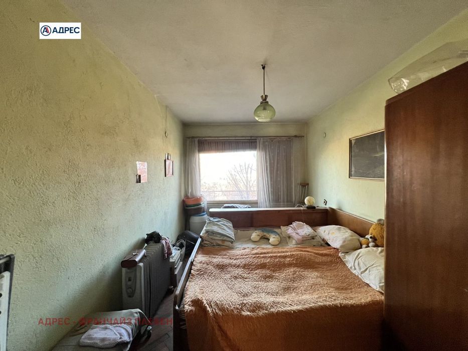 Продава се Двустаен апартамент в Ловеч, Център - 58 кв.м за 630 €/кв.м - Снимка #4