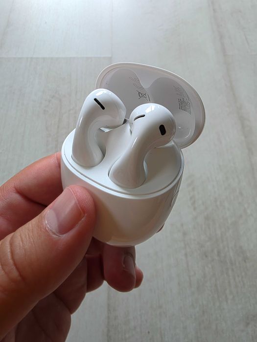 Casti in-ear Huawei FreeBuds 5 - alb, stare foarte buna