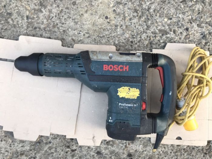Ciocan Demolator Bosch Gsh 7 Vc SDS-Max 110V