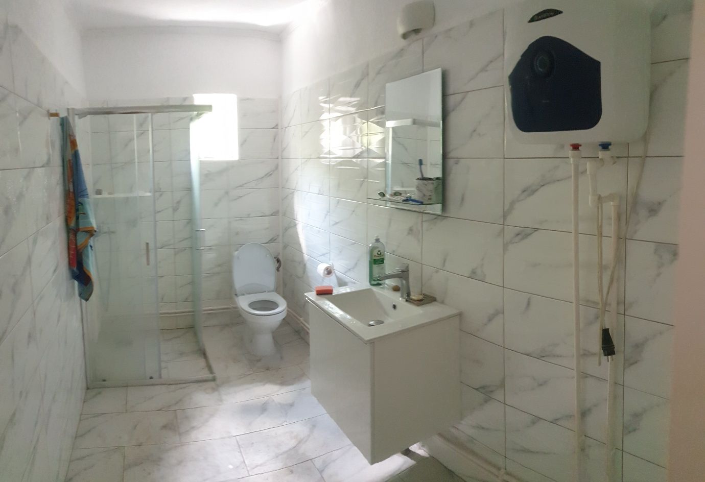 Casa in oras Tismana , sat Pocruia